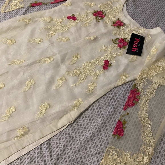 New With Tags - Pakistani Shalwar Kameez ShaPosh - Picture 2 of 12